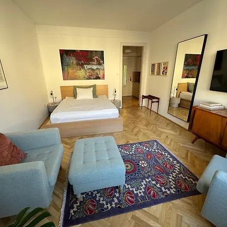Apartment 5 *